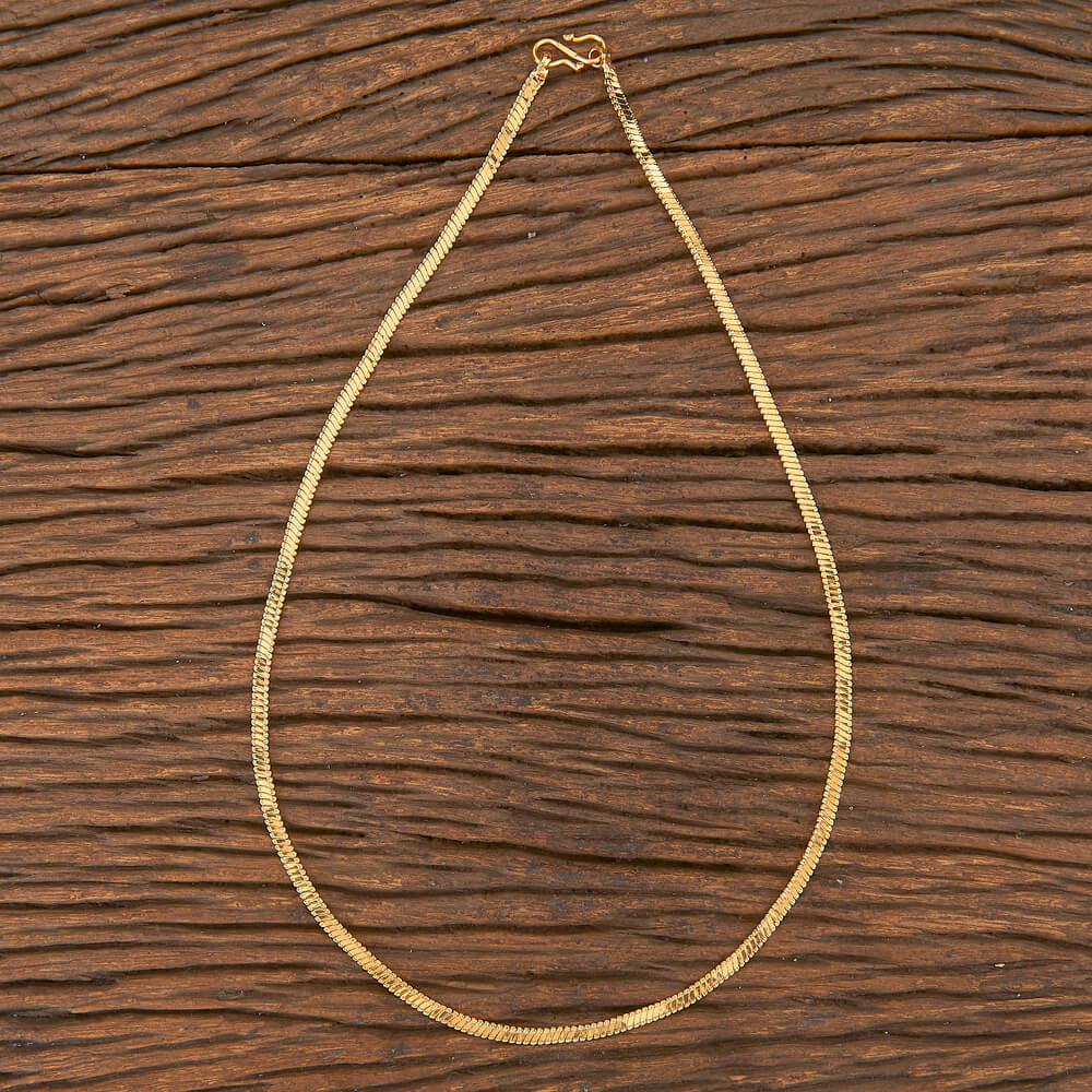 Sleek Gold Necklace