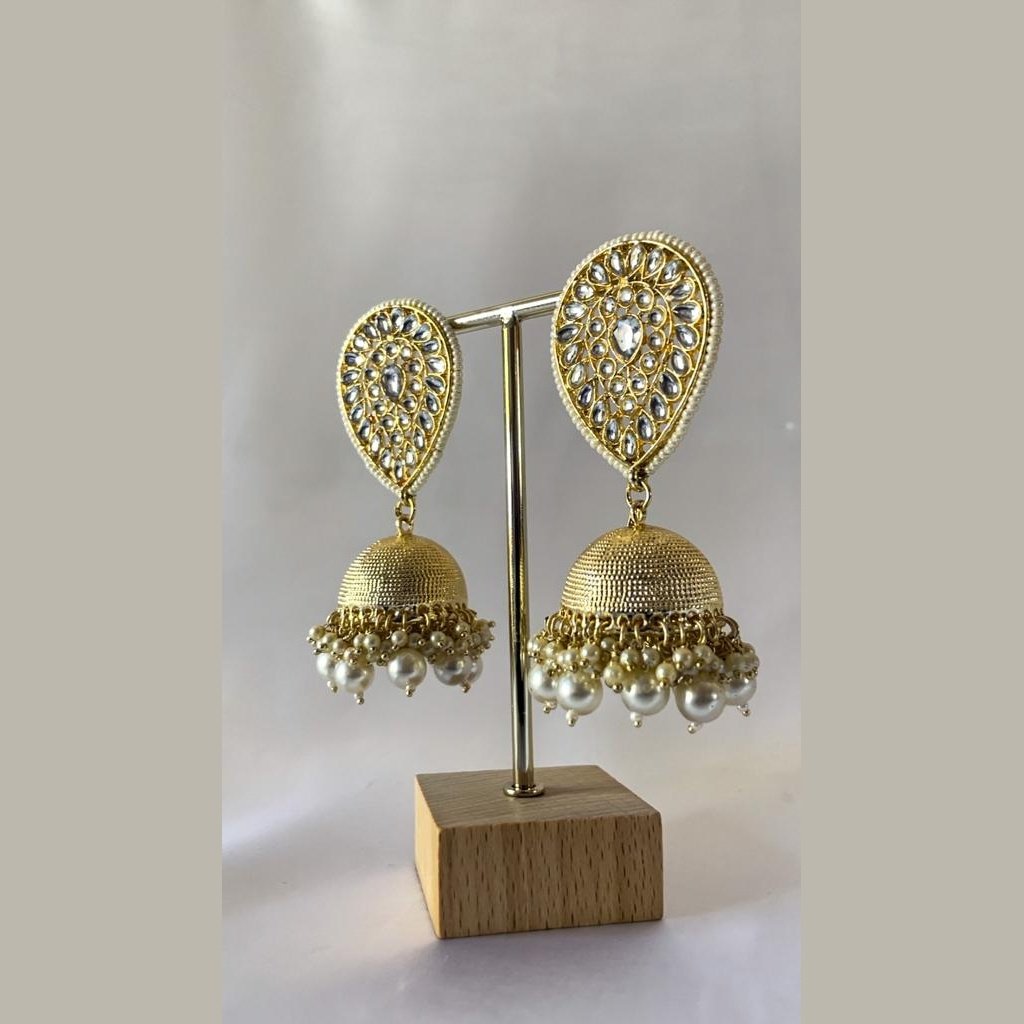 Chanda Kundan Jhumka Earrings